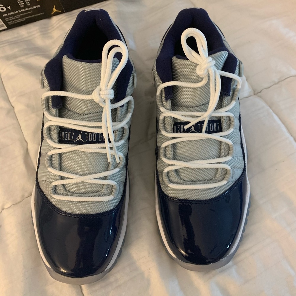 Jordan Xi Retro Lows. Georgetown. Released 2015. - image 2